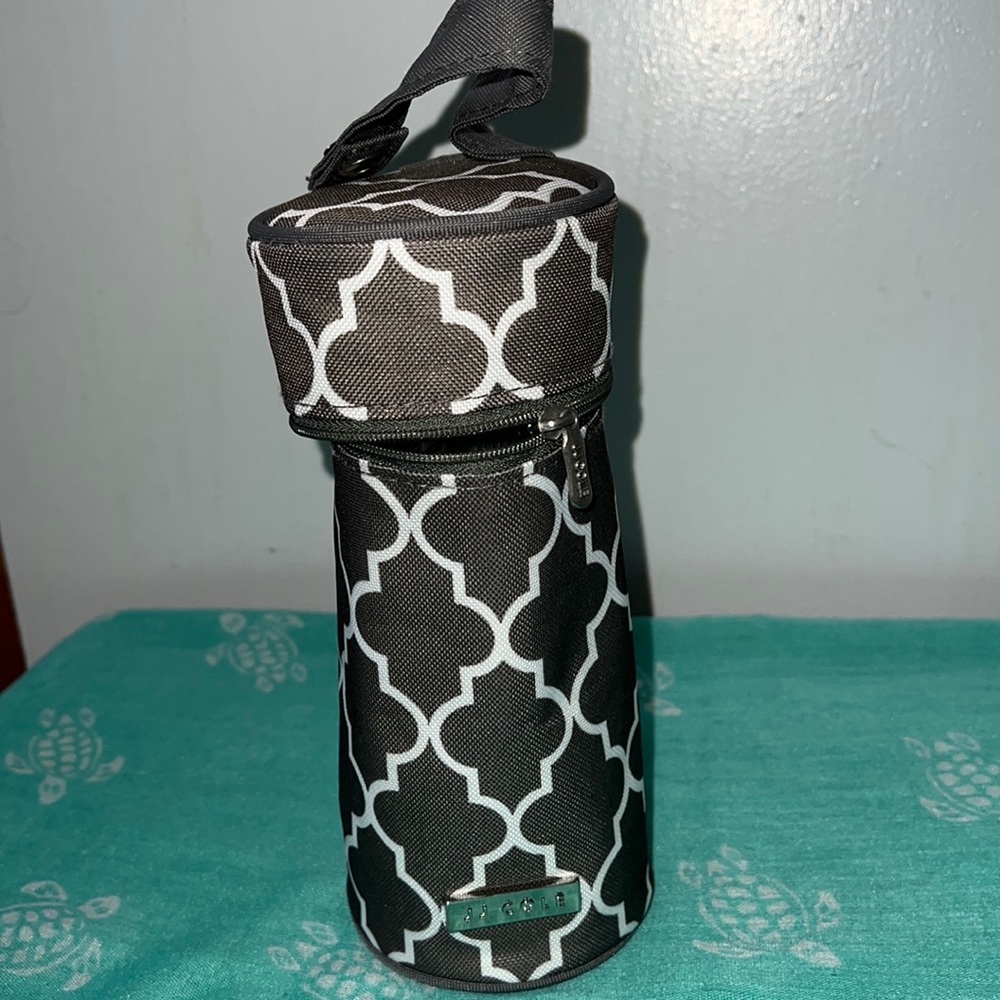 Brand New JJ Cole Baby Bottle Holder Insulated Inside